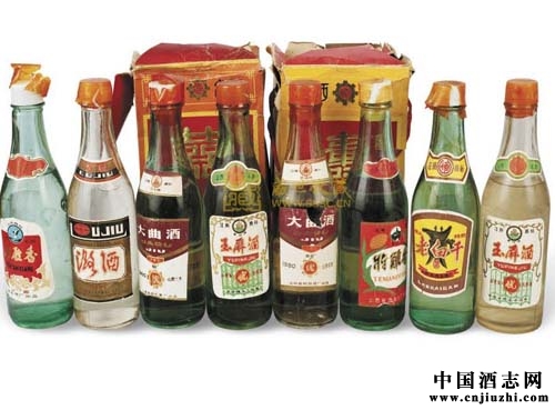 �Ї��׾����а�֮ɽ�����ư׾�����