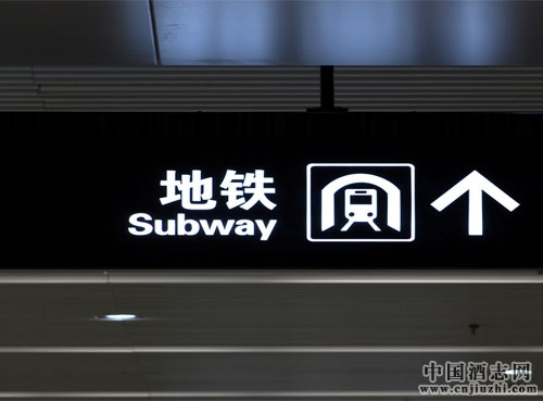 ���F�ܔy�׾��M��᣿�����F��