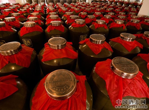 �׾���ô�L�ڱ��� �׾���ô�����ʮ�ꣿ